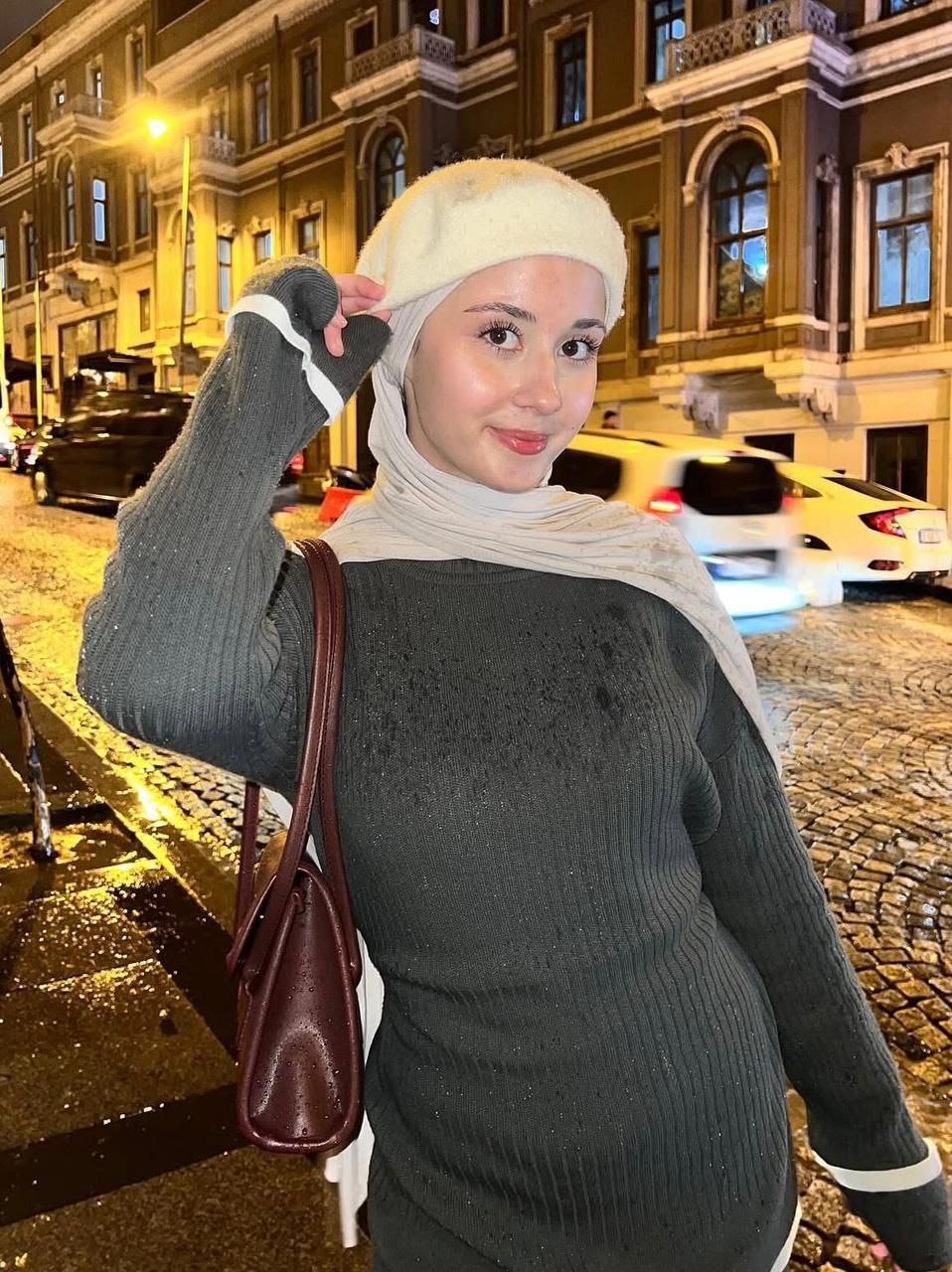 Yeşildere Zengin Bayan Escort Hale