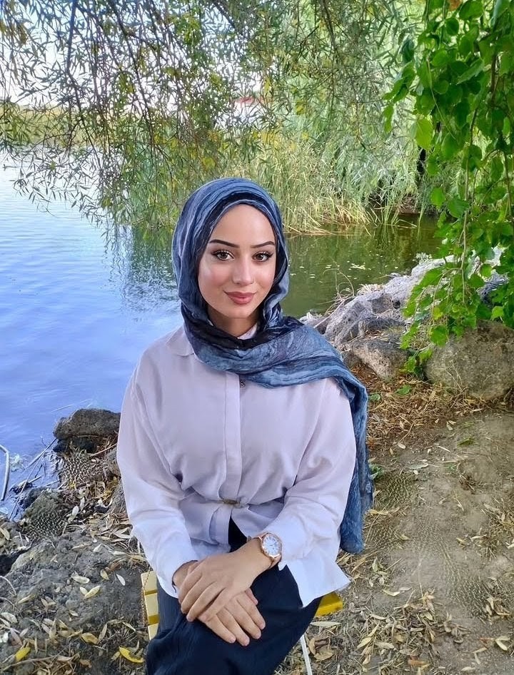 Kalecik Arabada Görüşen Escort Bayan Rabia