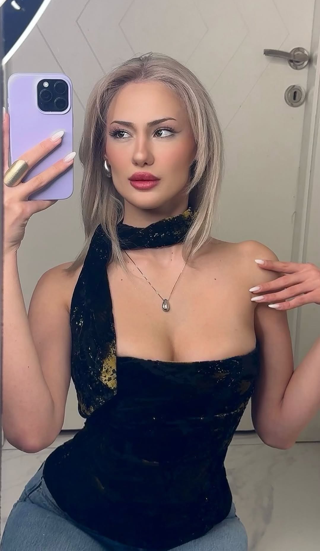 Nergize Aşkı Bulmuş Kadın Escort Nazlı